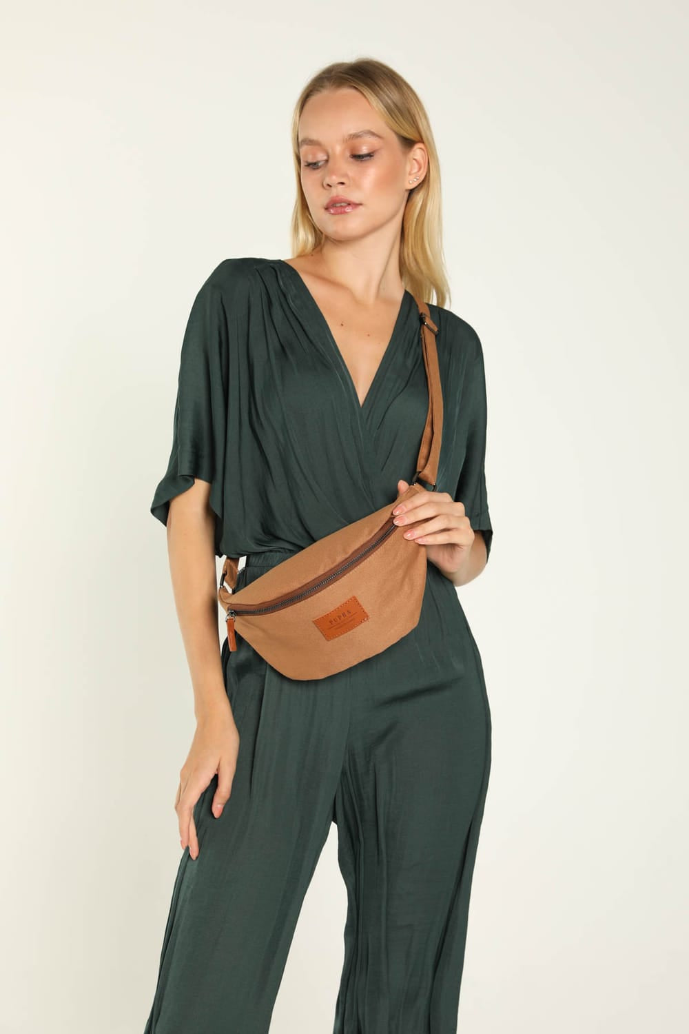 Mojo Waist Bag - Tan